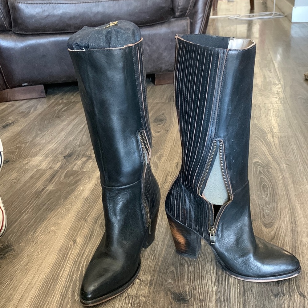 Freebird healed boots